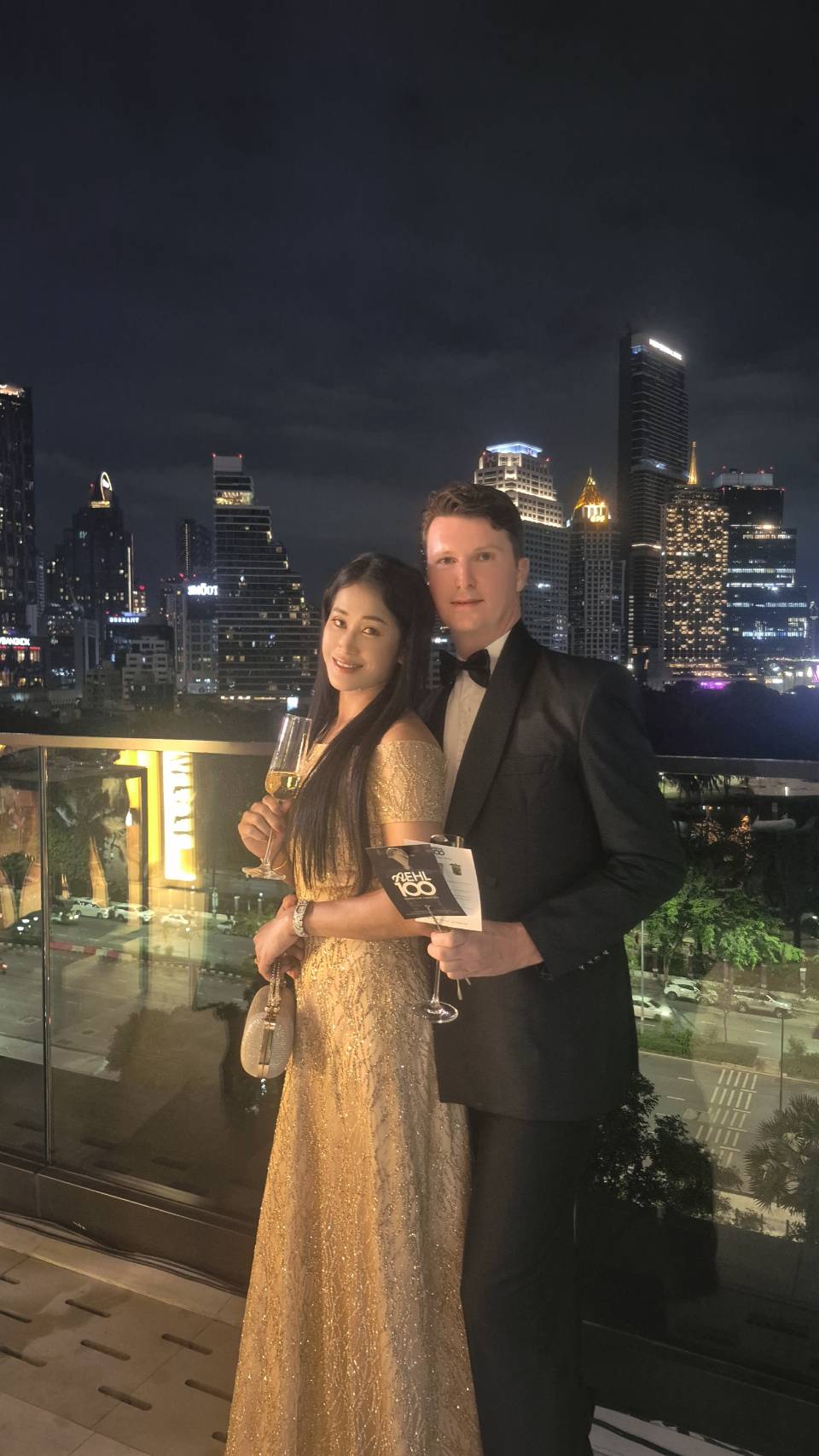 German Customer – Elegant Prom Suit Review ✨