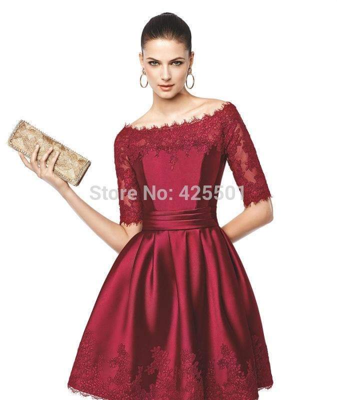 เดรสลูกไม้ไวน์แดง แขนสามส่วน คอปาด/Wine Red Lace Off-Shoulder Dress with 3/4 Sleeves