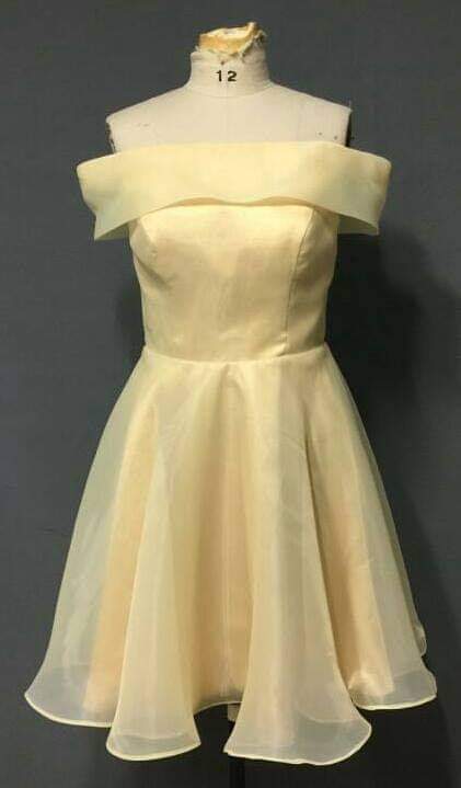 クリームシフォンオフショルダーショートドレス