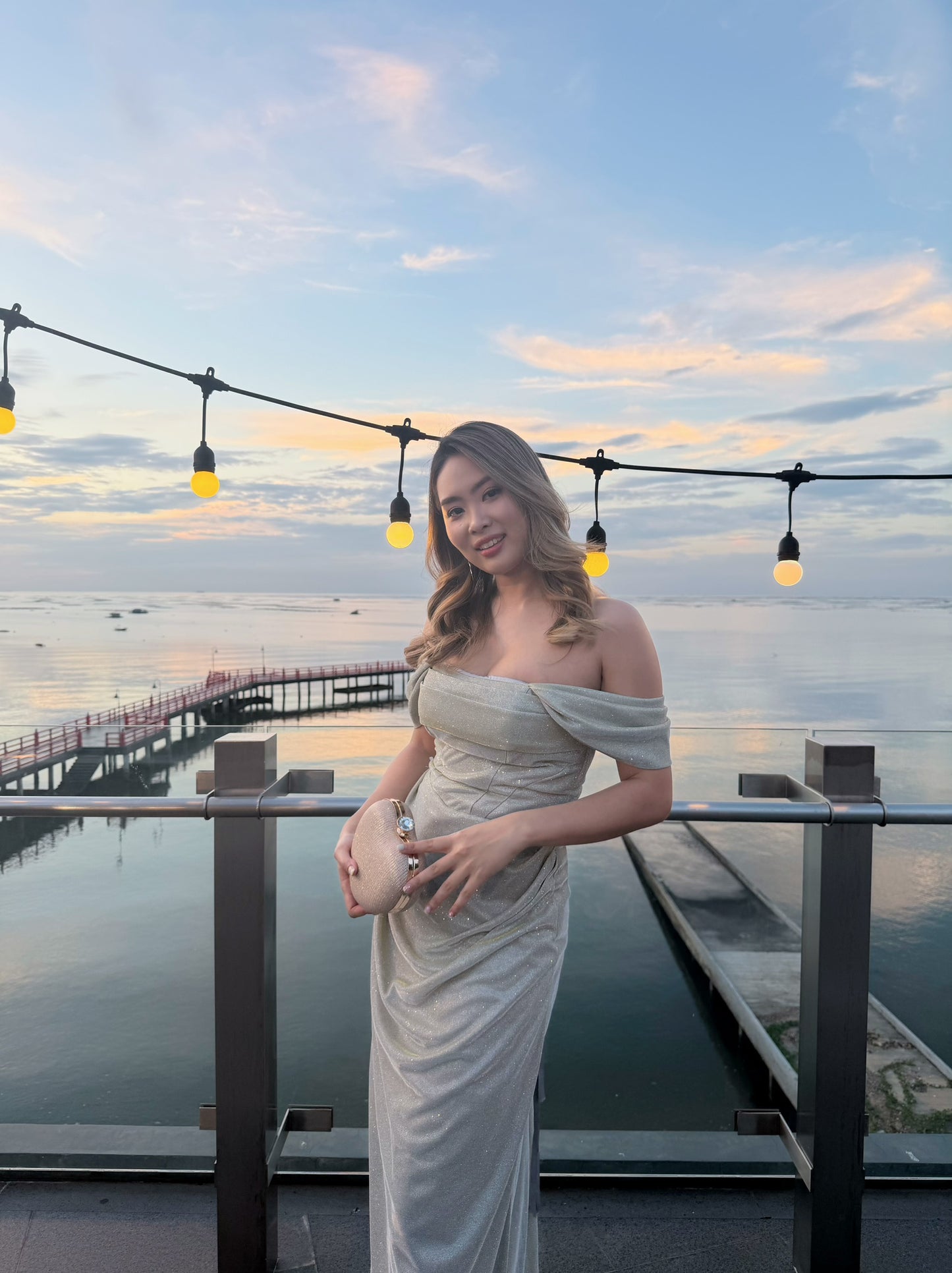 คุณหมอเจนนี่ โรงพยาบาลวิภาราม กับชุดราตรีธีมสีเทา 💗✨