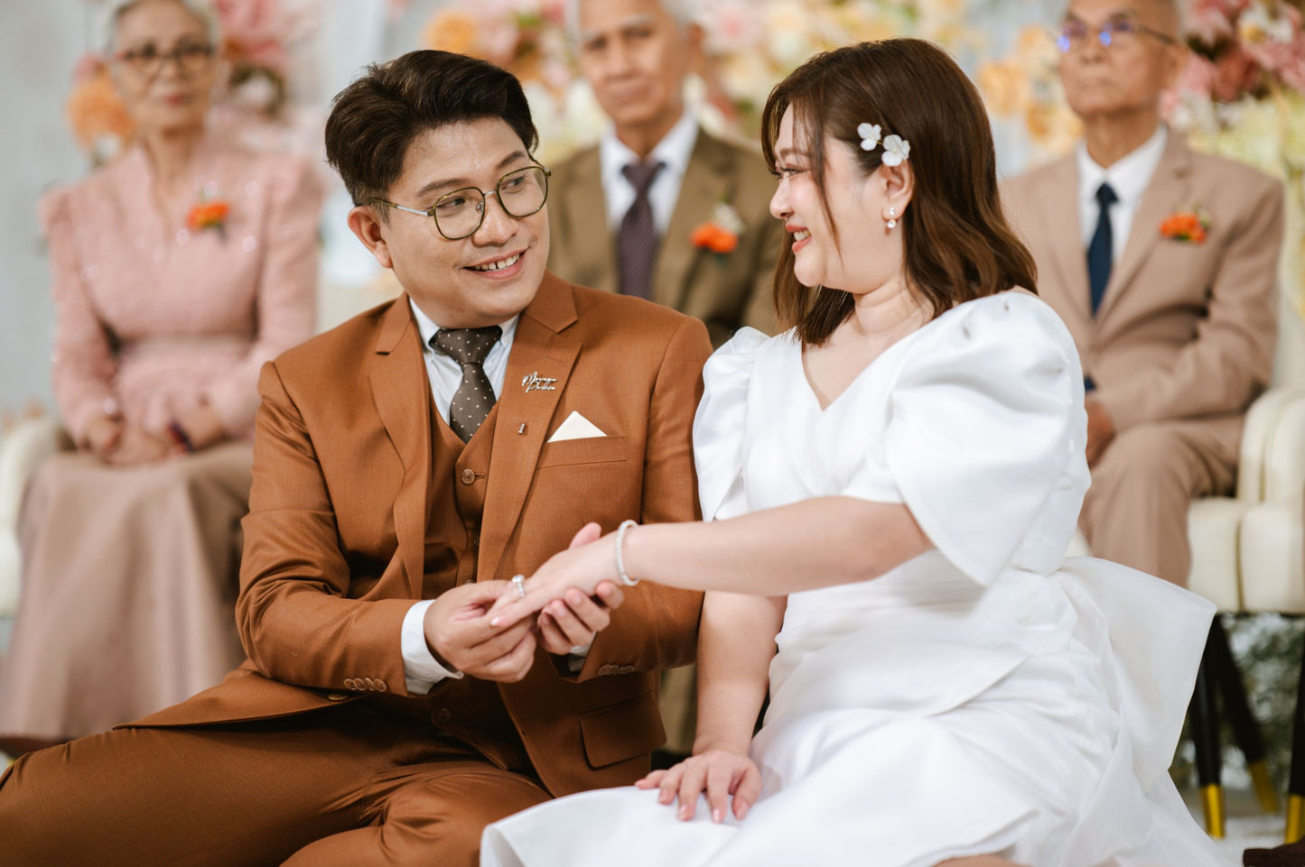 ขอบคุณเจ้าบ่าวที่ไว้วางใจตัดสูทกับ Dress Co 🤎