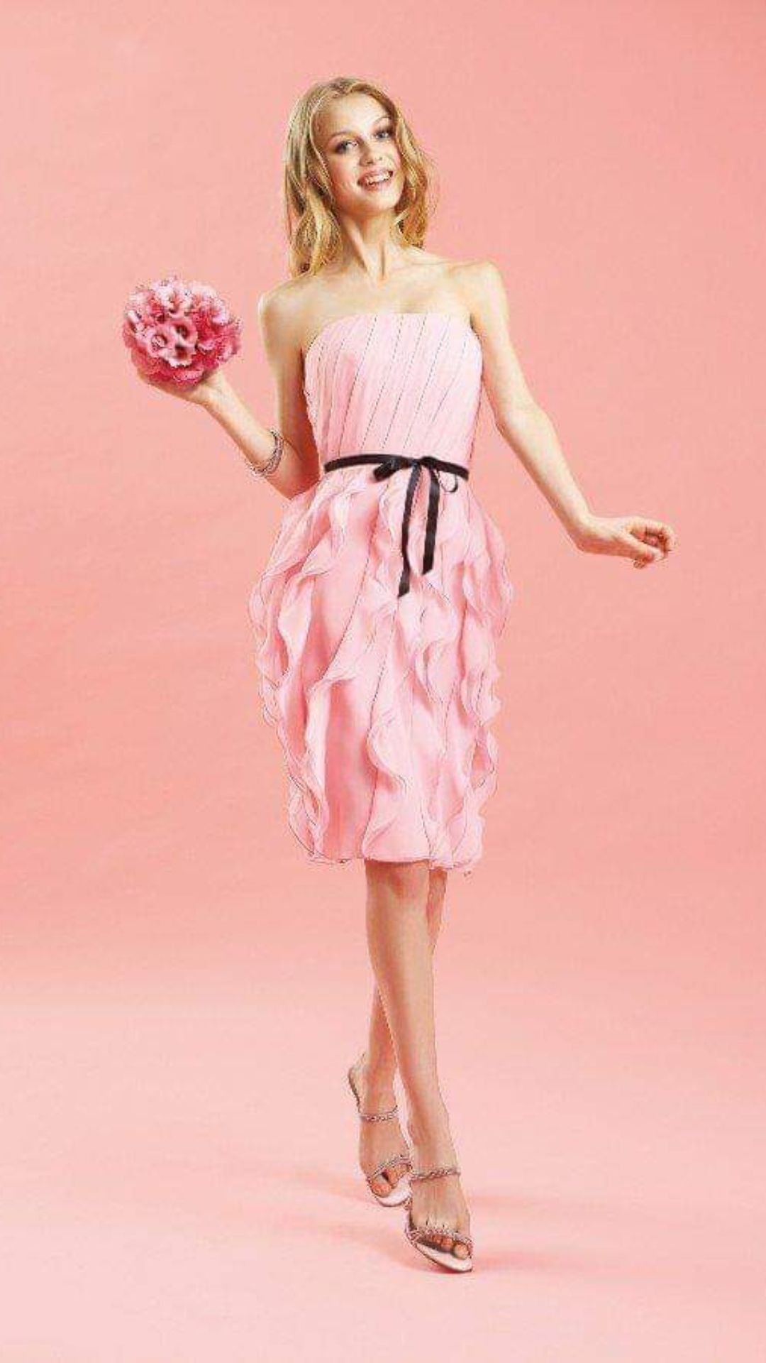 เดรสชมพูสายเดี่ยวแต่งริบบิ้นดำ | Pink Strapless Dress with Black Ribbon