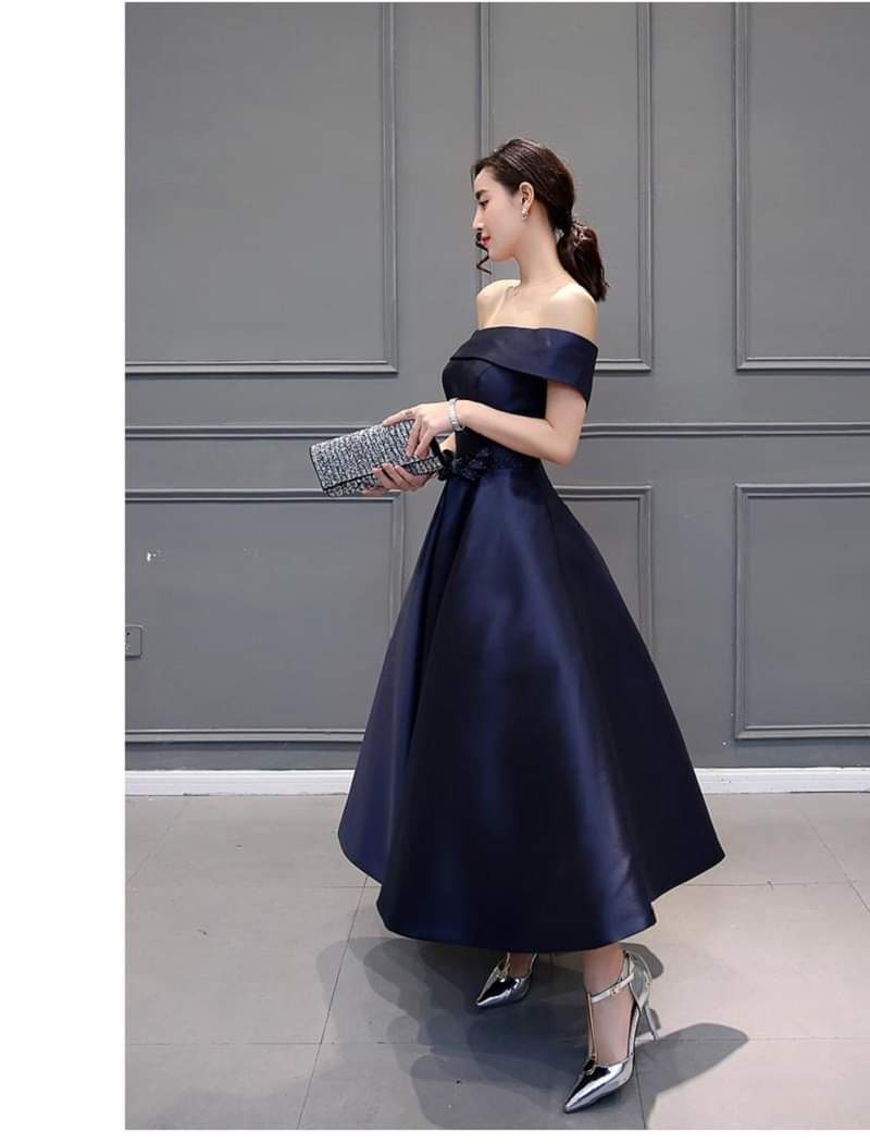 Navy blue off-shoulder long dress with a bow at the waist