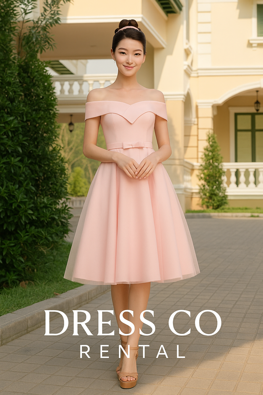 เดรสชมพูพองเปิดไหล่ ทรงเจ้าหญิง / Puffy Off-Shoulder Princess Dress (Pink)