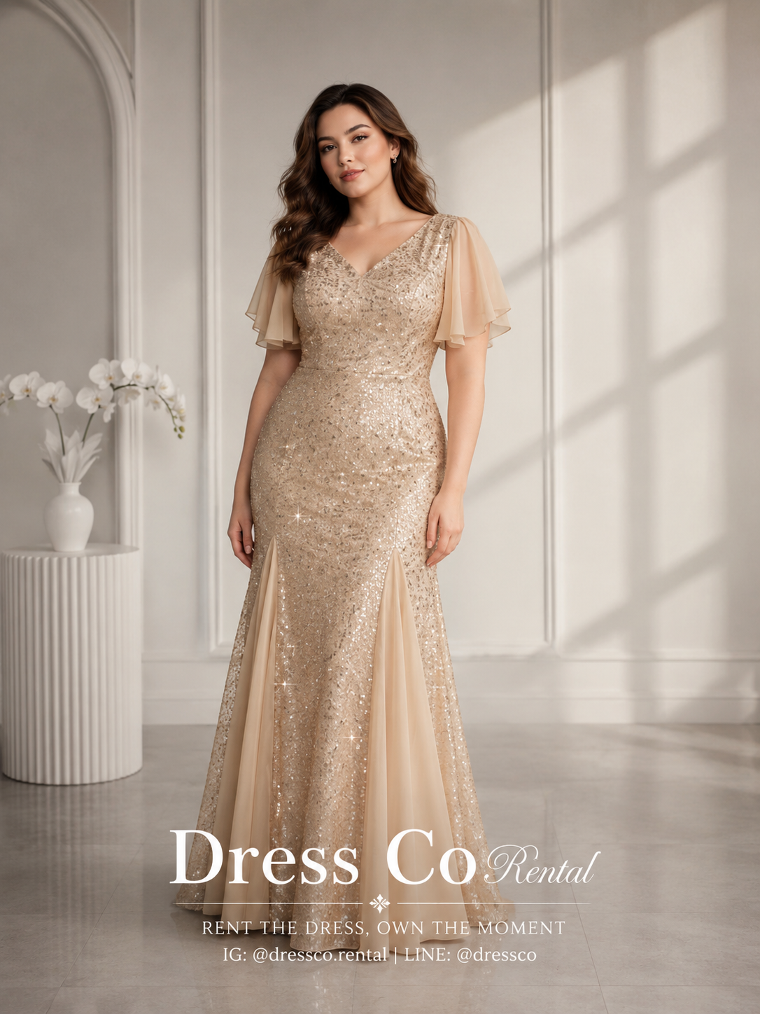 ชุดราตรียาวพลัสไซซ์สีแชมเปญปักเลื่อม 3XL | Champagne Sequin Plus Size Evening Dress