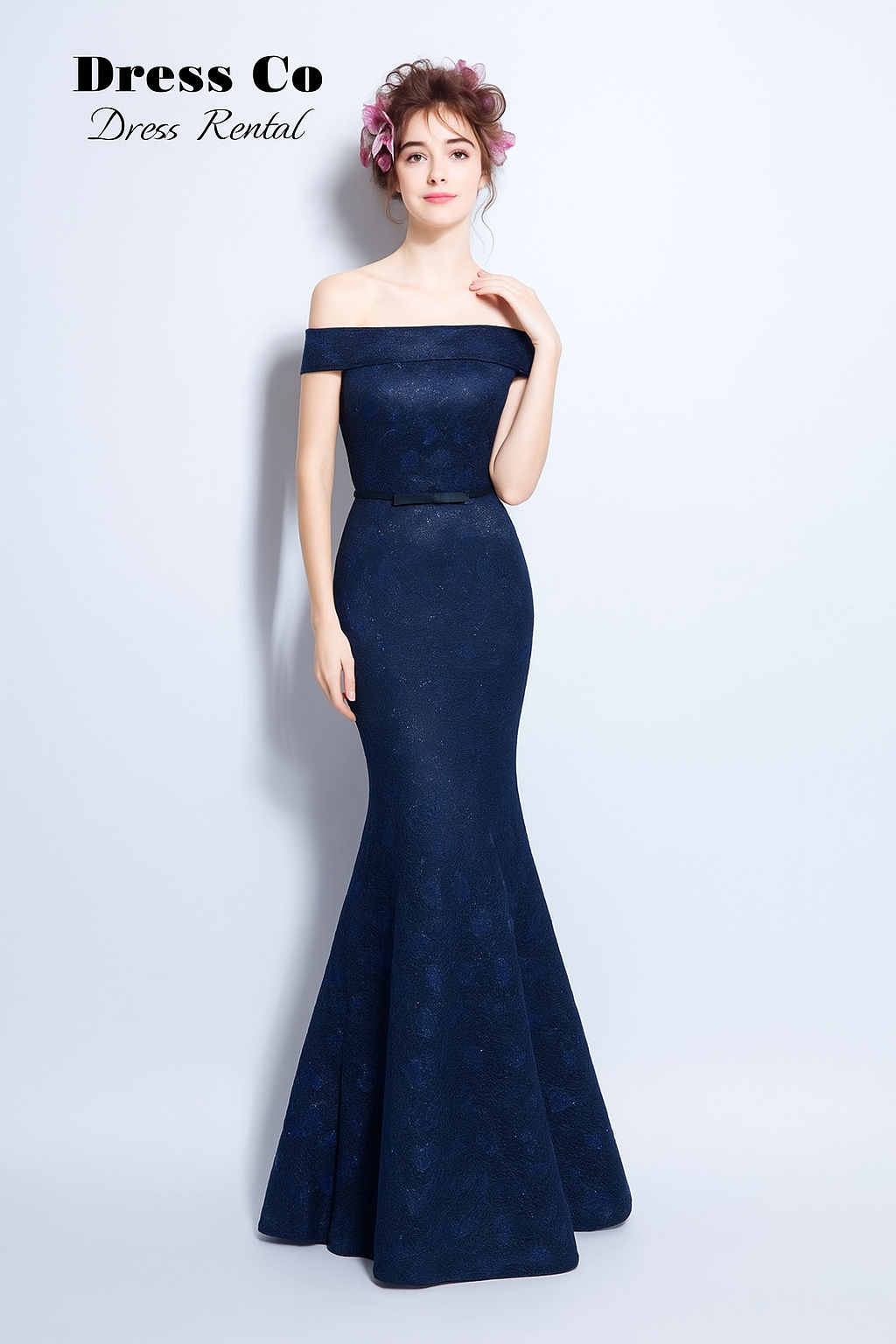 ชุดราตรีเปิดไหล่ทรงเมอร์เมดลูกไม้ | Navy Off-Shoulder Lace Mermaid Gown