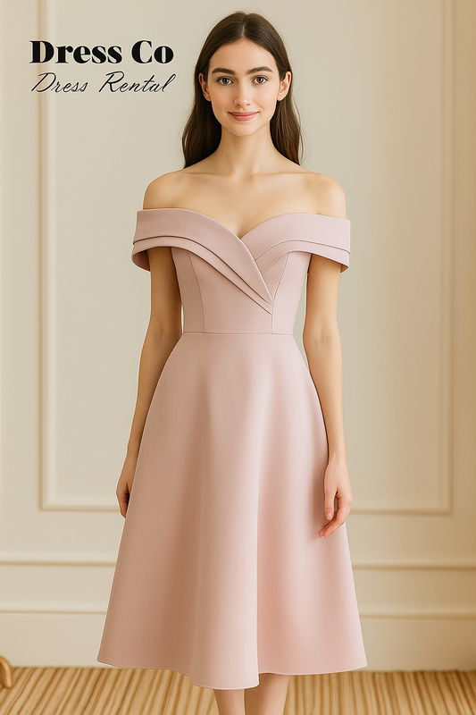 เดรสชมพูเปิดไหล่ ดีไซน์ไขว้หน้า / Soft Pink Off-Shoulder Crossover Dress